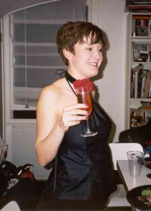 sarah 30.jpg (13562 bytes)